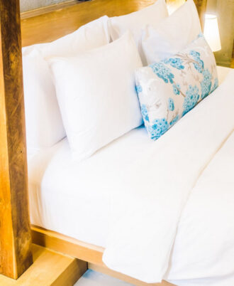 AC Comforters Set