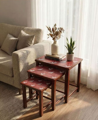 Nest Table