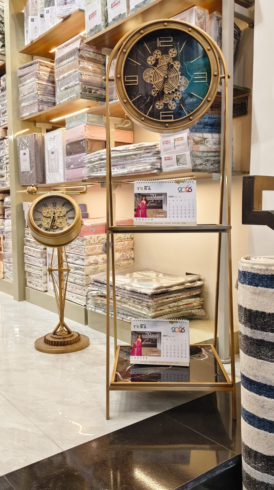 Standing clocks