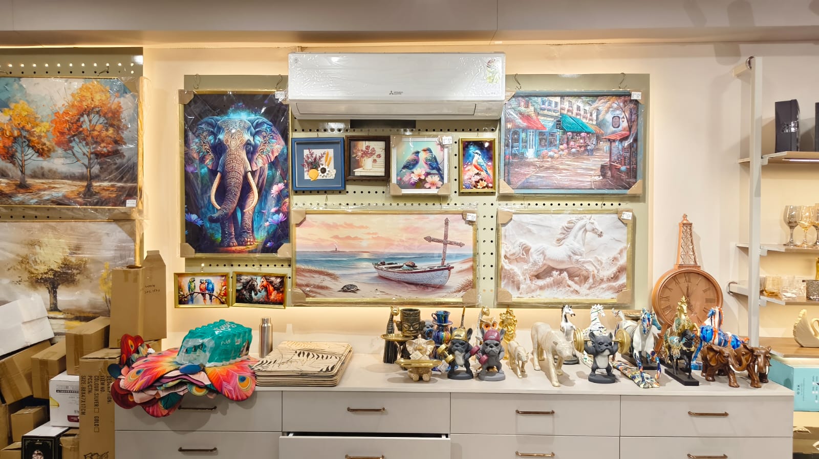 Wall art frame